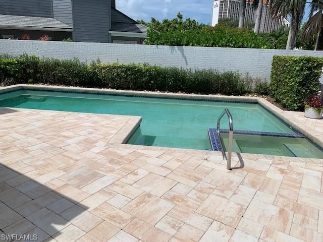 611 Bridgeway Ln, Naples, FL 34108 Photo