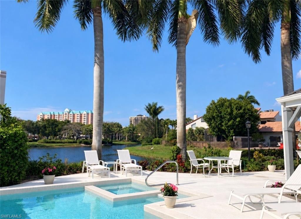 611 Bridgeway Ln, Naples, FL 34108 Photo
