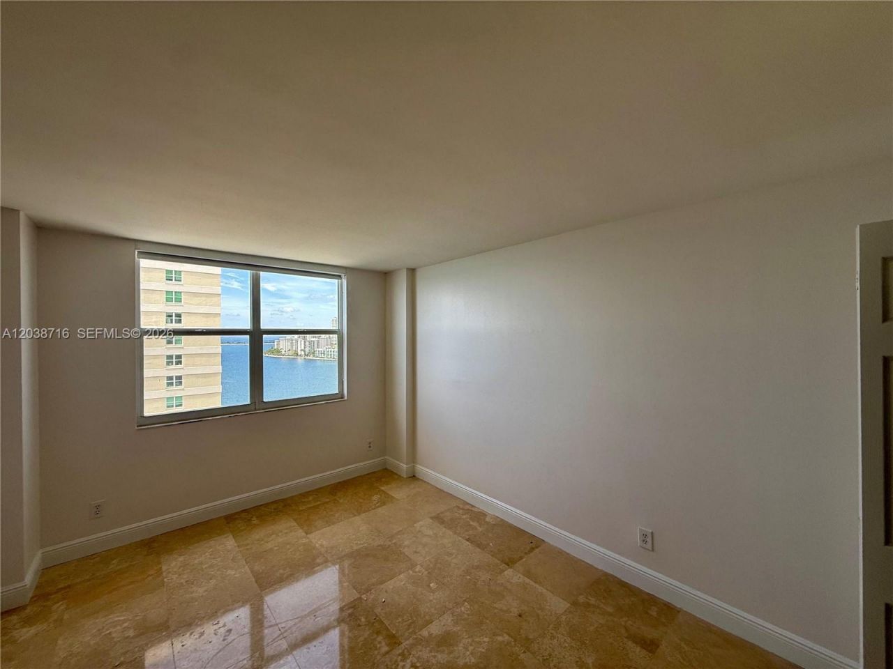 770 Claughton Island Dr, Unit 2016, Miami, FL 33131 Photo