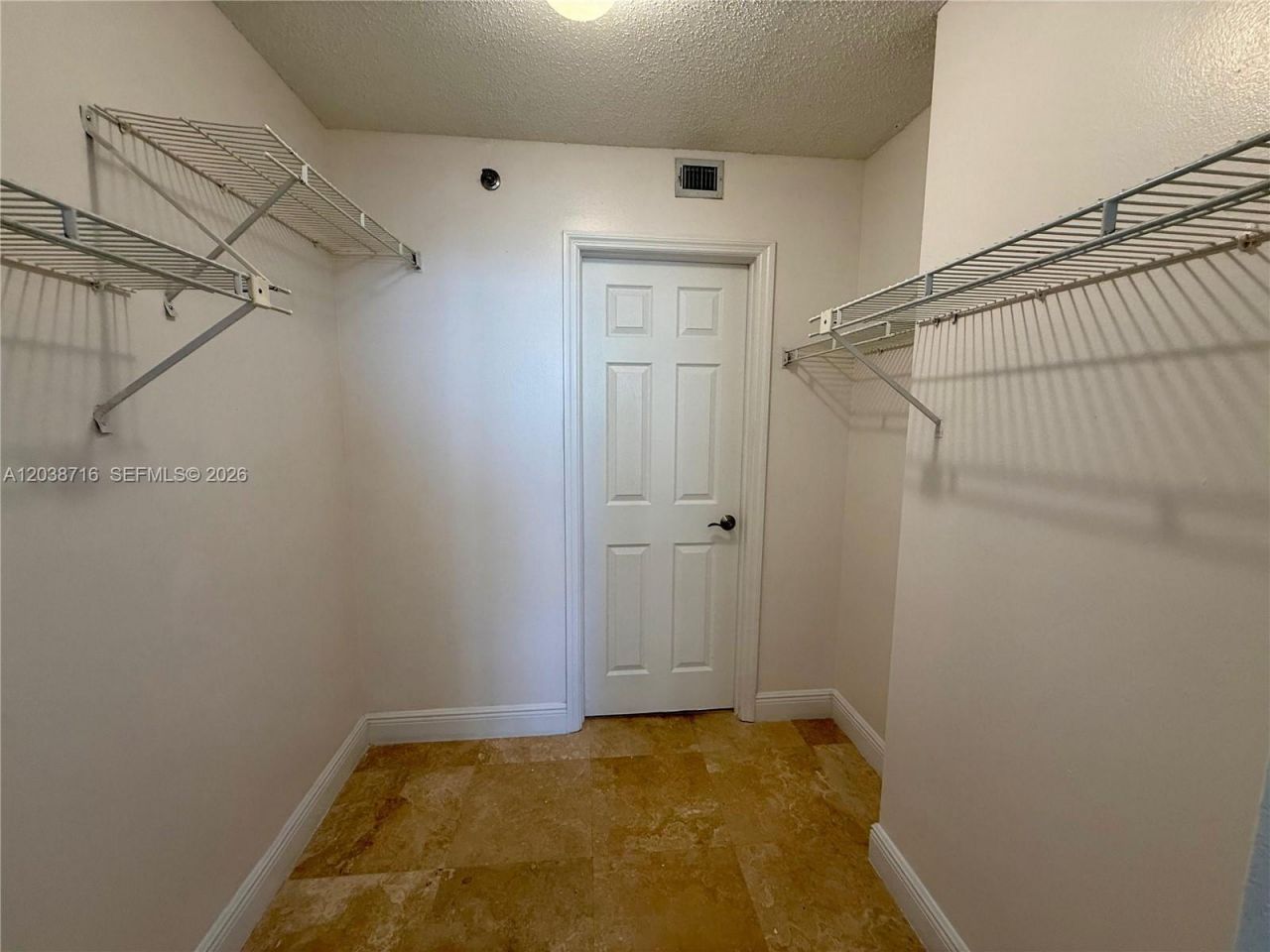 770 Claughton Island Dr, Unit 2016, Miami, FL 33131 Photo