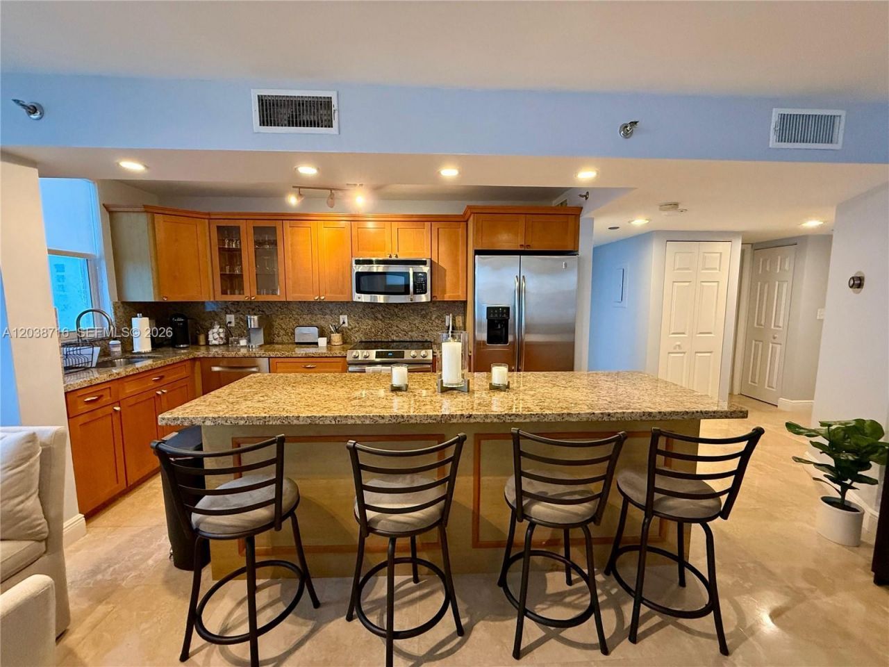 770 Claughton Island Dr, Unit 2016, Miami, FL 33131 Photo