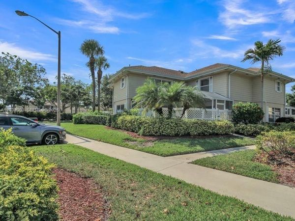 Boynton Beach, FL 33436