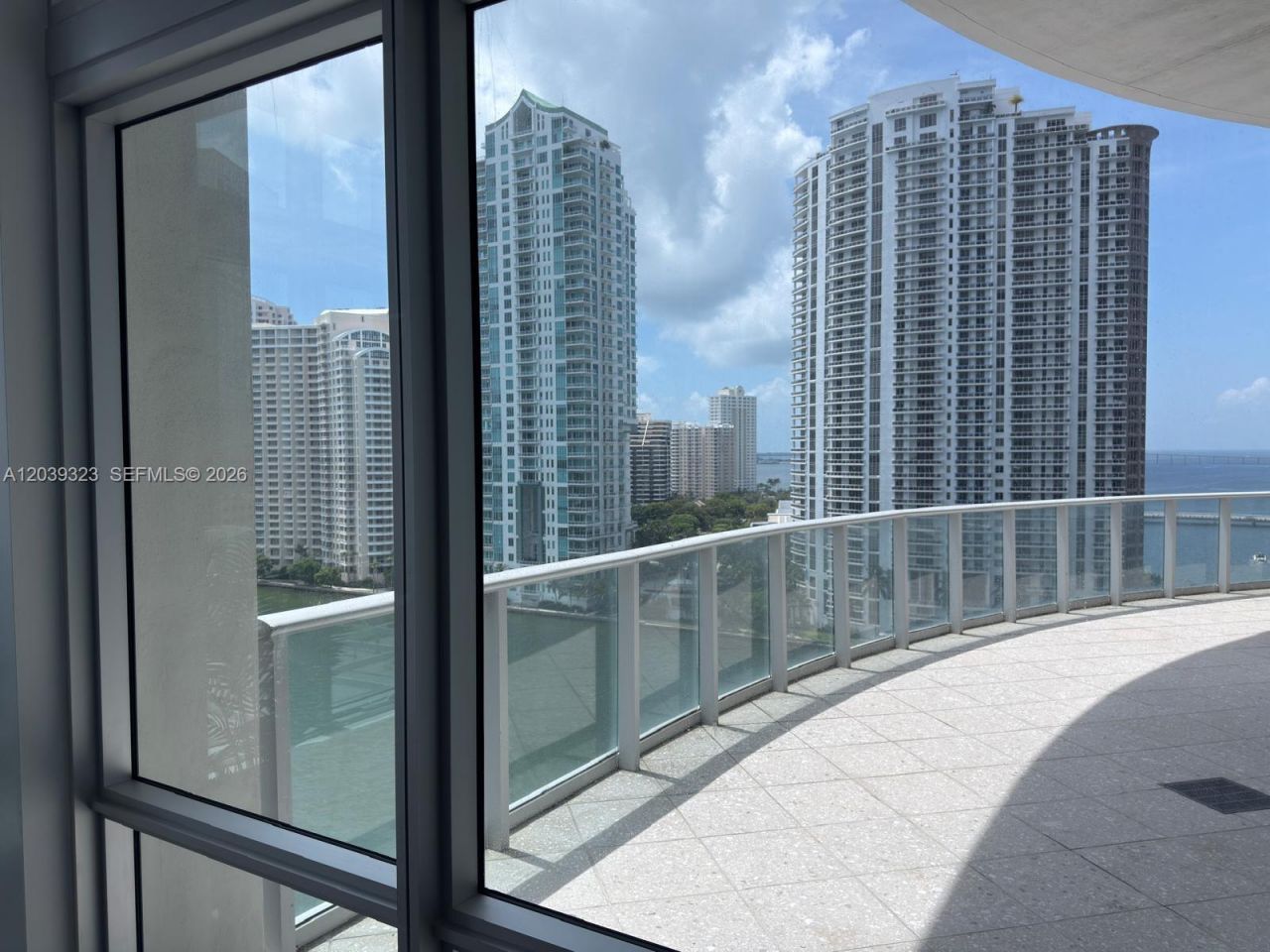 300 S Biscayne Blvd , Unit T-3703, Miami, FL 33131 Photo