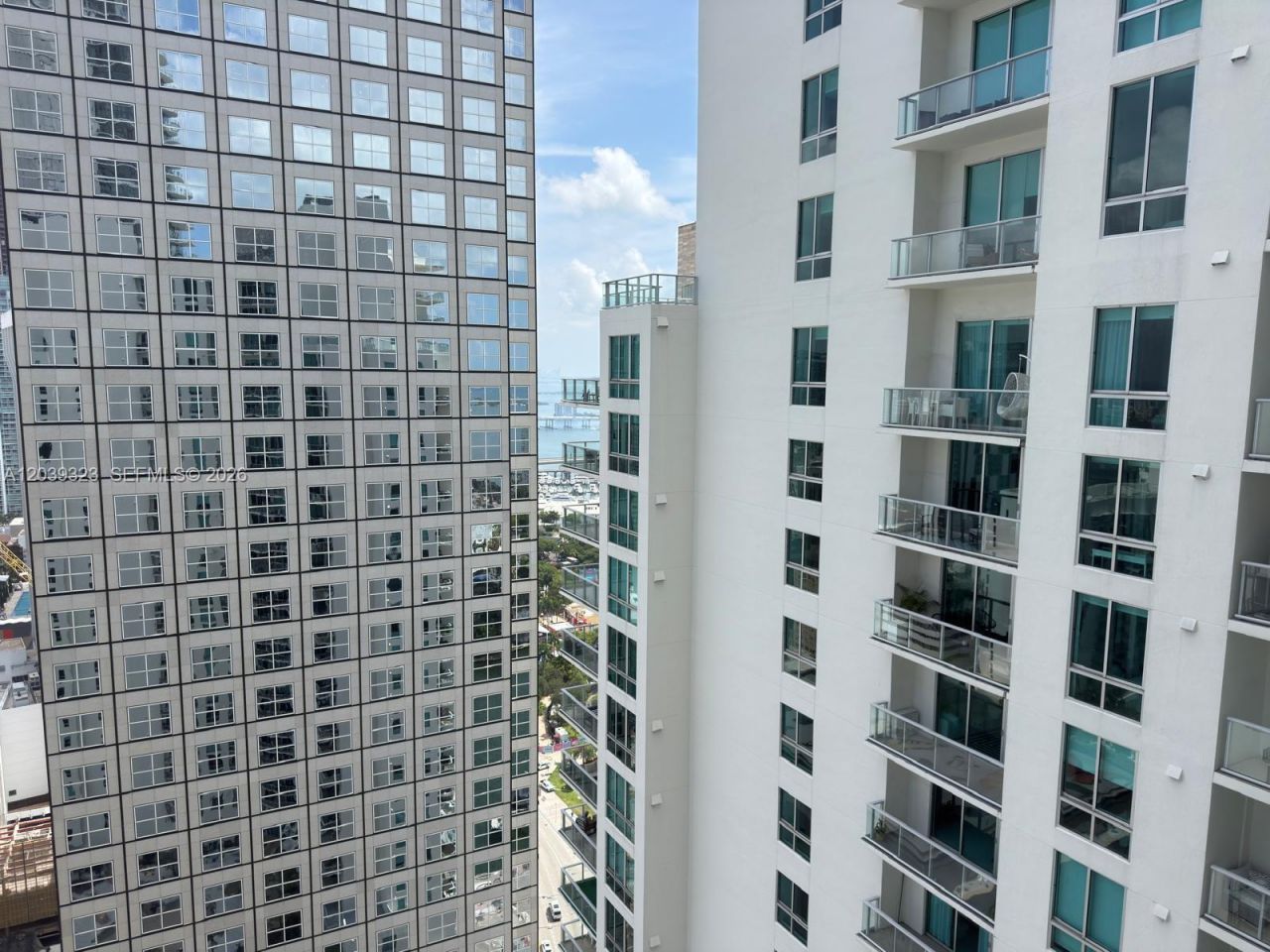 300 S Biscayne Blvd , Unit T-3703, Miami, FL 33131 Photo