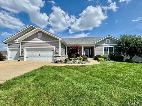 501 Lake Vista Way , O'Fallon, IL 62269