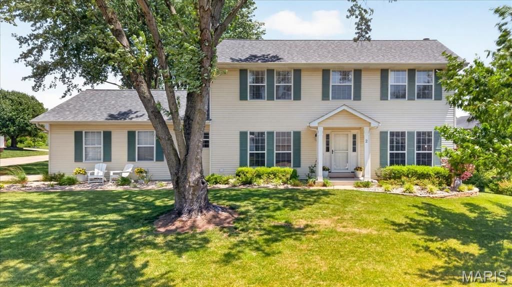 2 Democracy Circle, O Fallon, MO 63368 Main Photo