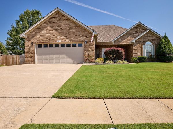2612 Durango Drive, Benton, AR 72019