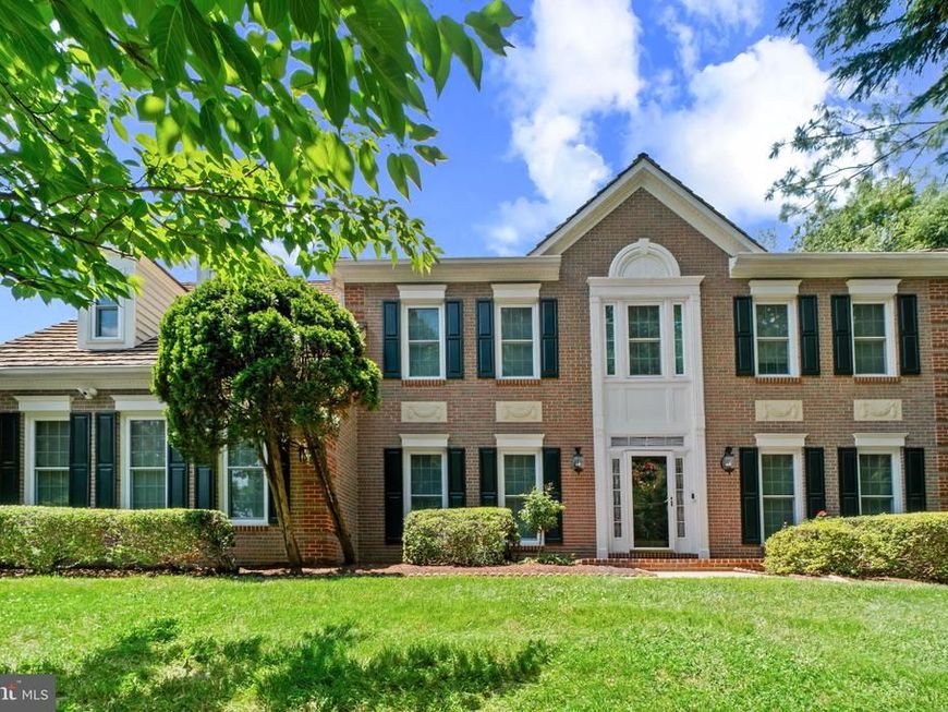 15622 Blackberry Drive, North Potomac, MD 20878 Main Photo