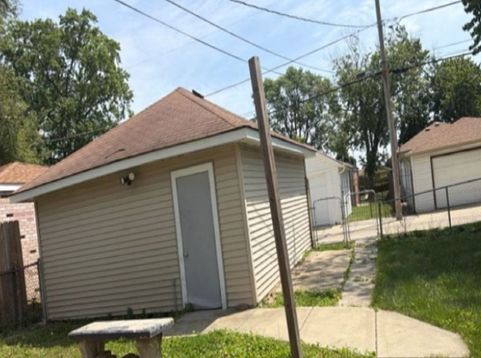 Main Photo