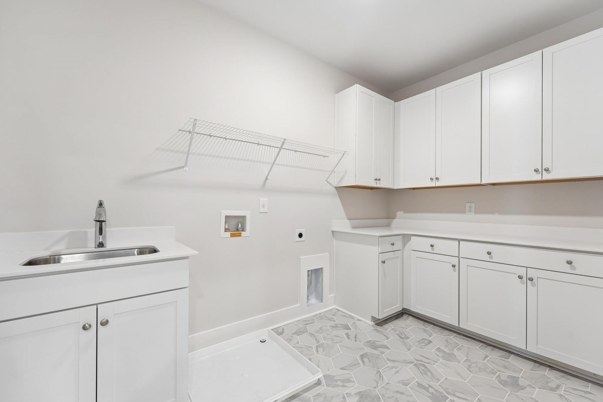 2300 Minifarm Way Photo 32