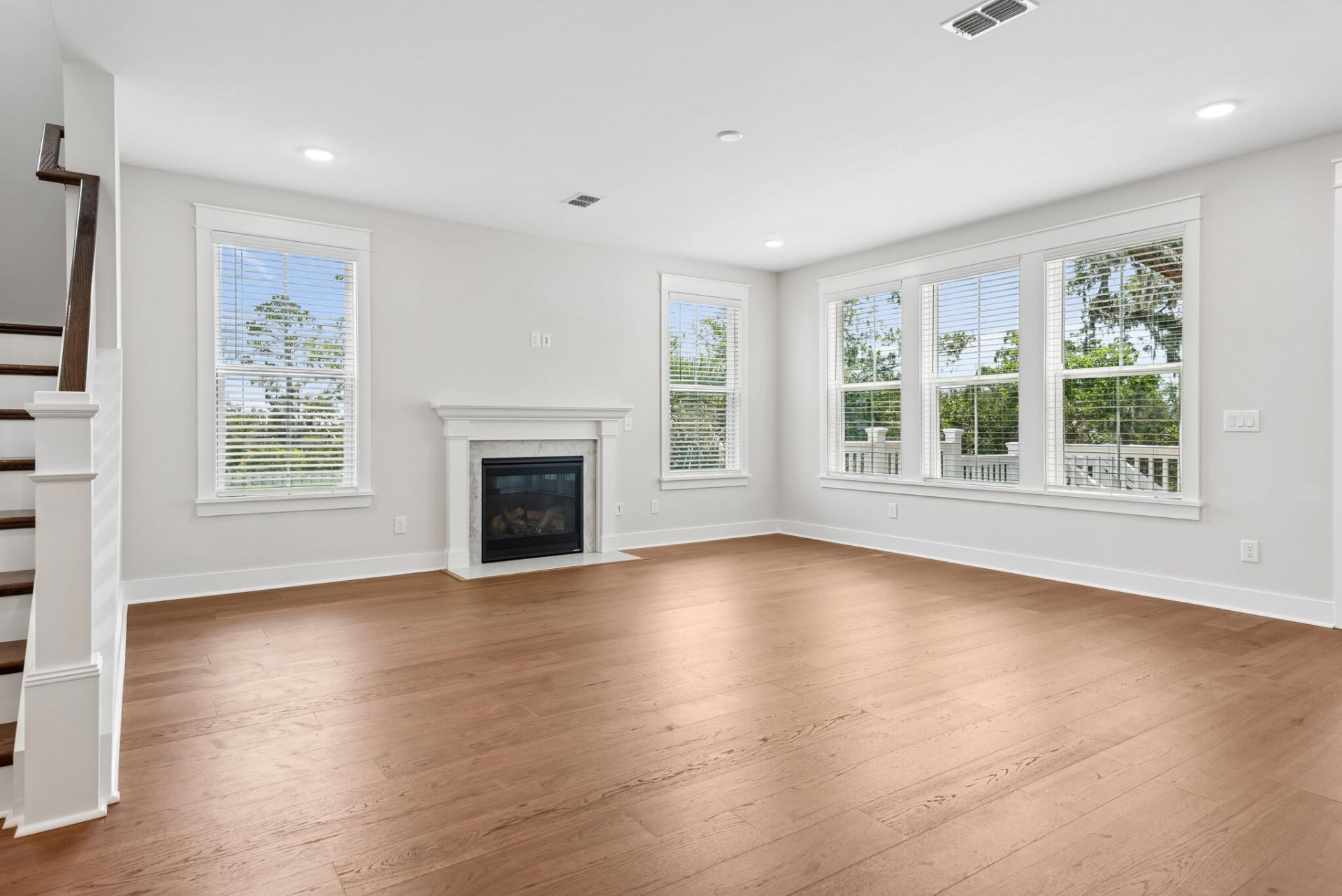 2300 Minifarm Way Photo 5