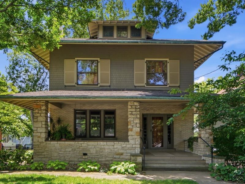 573 Evanswood Place, Cincinnati, OH 45220 Photo 1