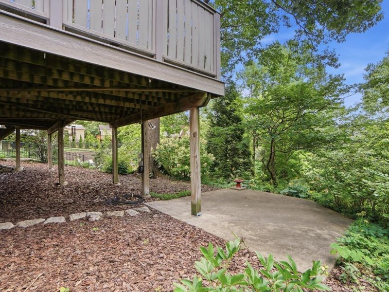573 Evanswood Place, Cincinnati, OH 45220 Photo 41