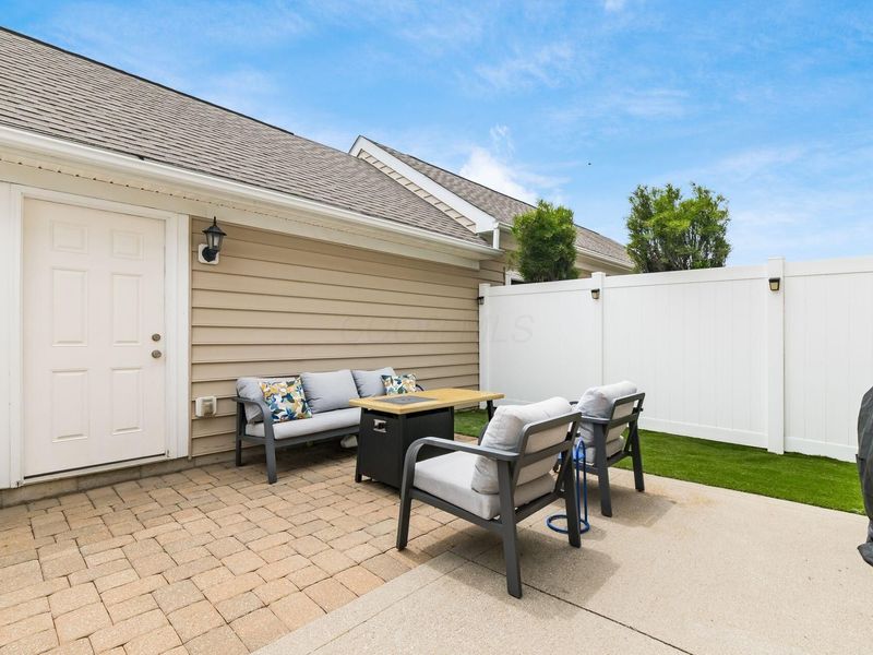 5535 Rainbow Falls Street, Unit 7, Dublin, OH 43016 Photo 31
