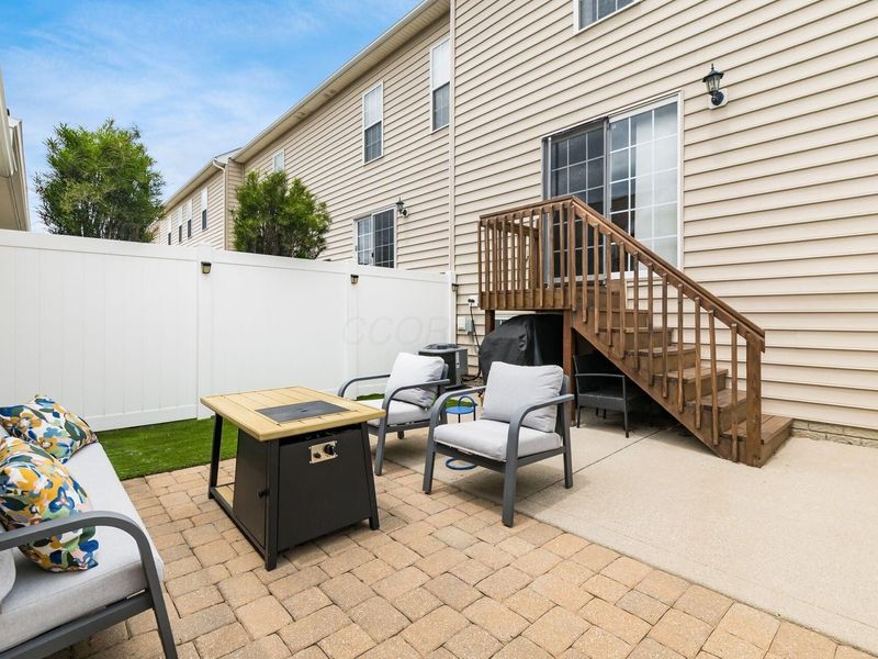 5535 Rainbow Falls Street, Unit 7, Dublin, OH 43016 Photo 32