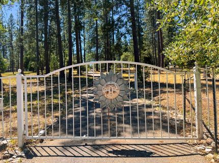 6425 Quartz Mine Rd, Mountain Ranch, CA 95246 Photo