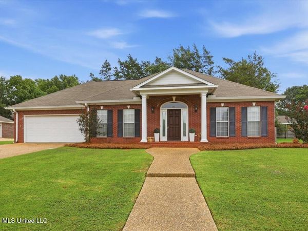 406 Pecan Circle, Brandon, MS 39042