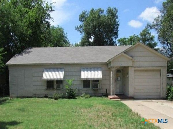1919 Windsor Avenue , Waco, TX 76708
