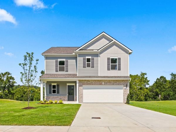 621 Nightengale Ridge Dr, Columbia, TN 38401