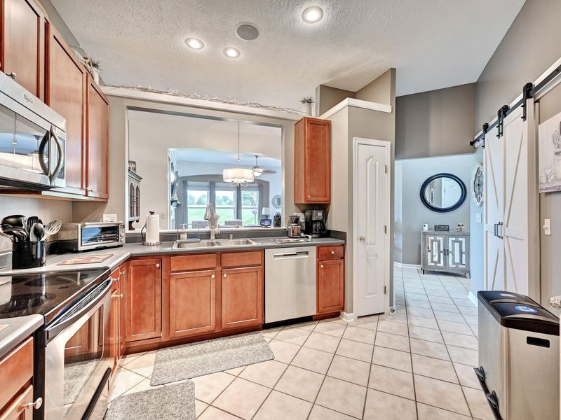 5804 Bunkers Avenue, Unit 102B, Burlington, KY 41005 Photo 10
