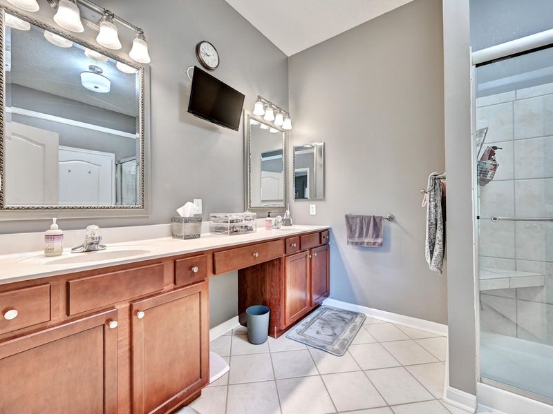 5804 Bunkers Avenue, Unit 102B, Burlington, KY 41005 Photo 21