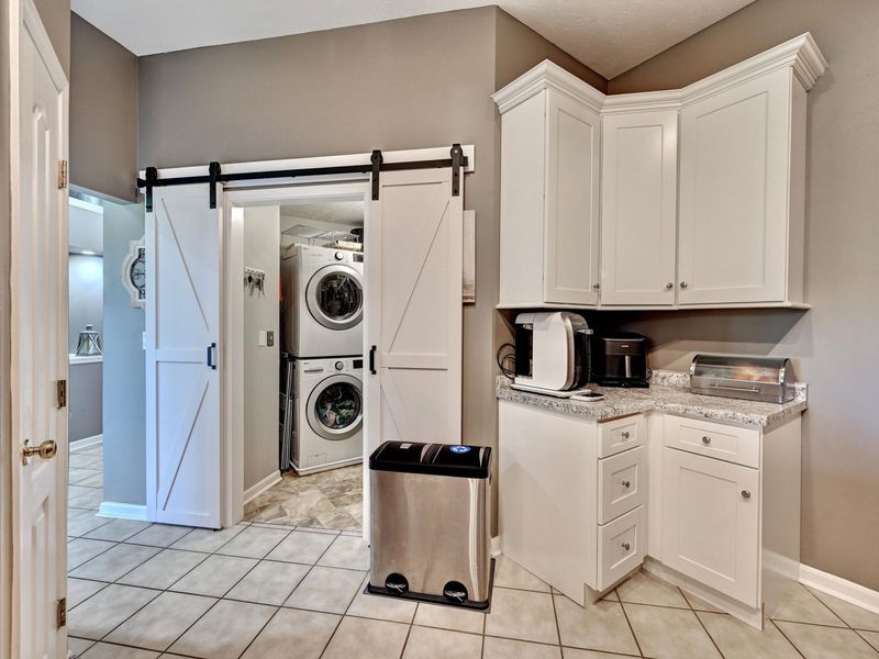 5804 Bunkers Avenue, Unit 102B, Burlington, KY 41005 Photo 9