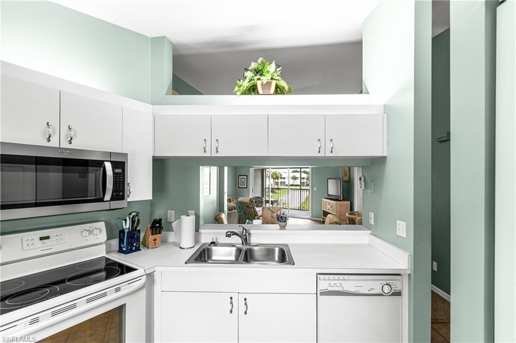 12081 Summergate Cir , Unit 203, Fort Myers, FL 33913 Photo