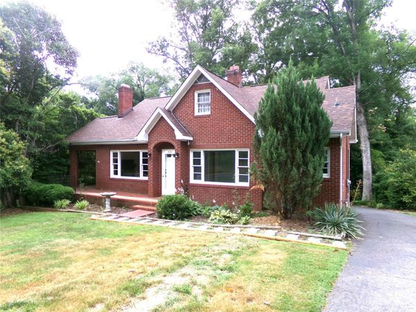 1631 Maple Avenue , Albemarle, NC 28001