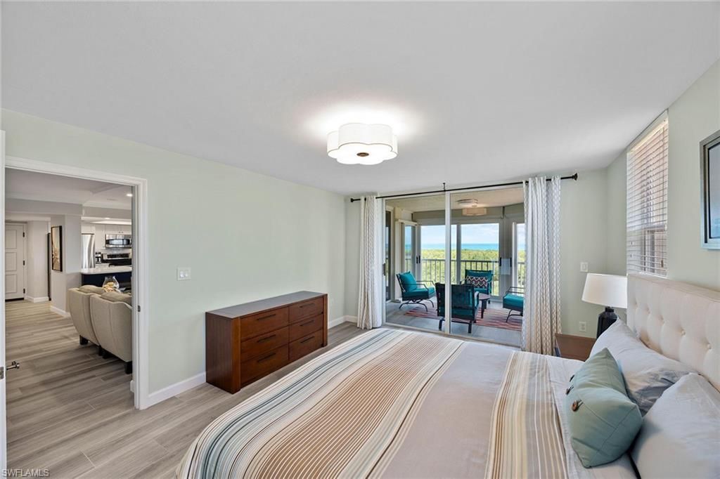 6585 Nicholas Blvd, Unit 805, Naples, FL 34108 Photo