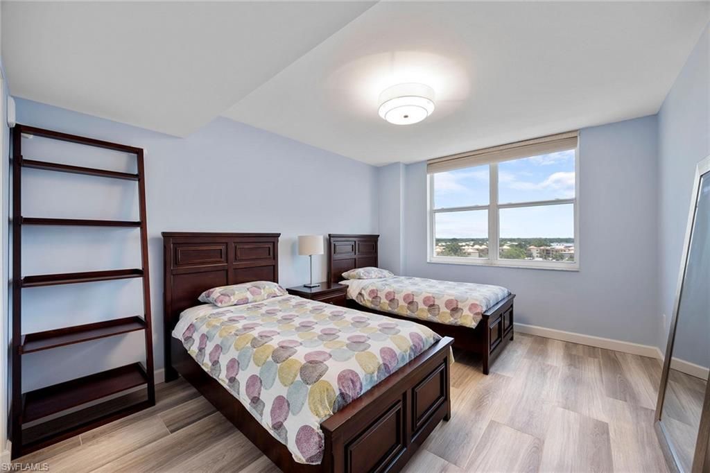 6585 Nicholas Blvd, Unit 805, Naples, FL 34108 Photo