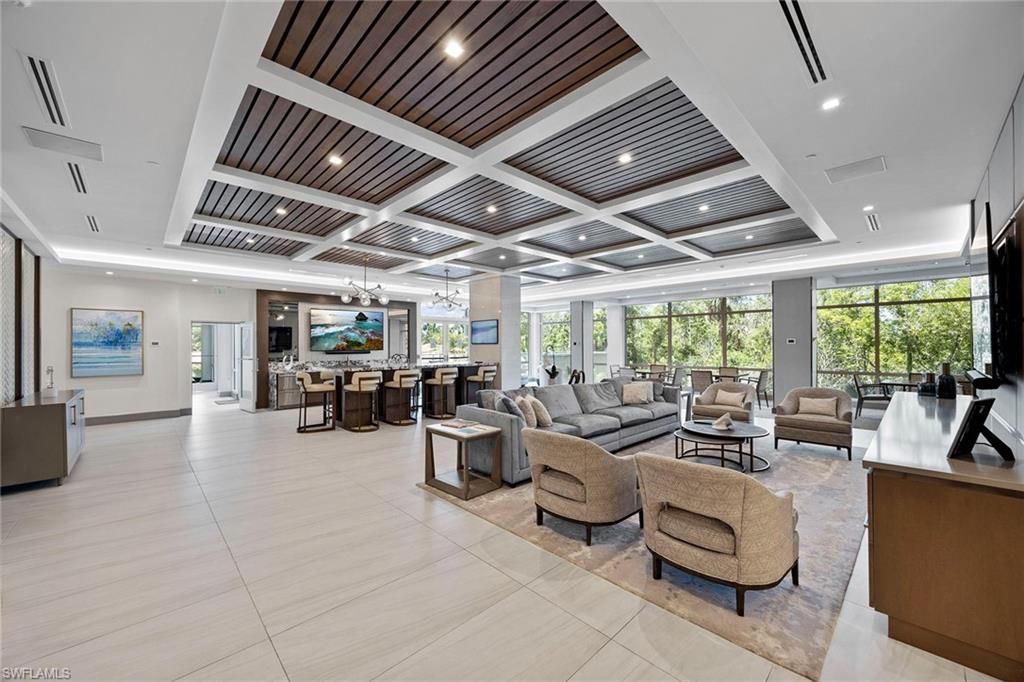 6585 Nicholas Blvd, Unit 805, Naples, FL 34108 Photo