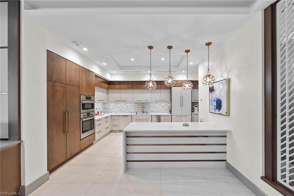 6585 Nicholas Blvd, Unit 805, Naples, FL 34108 Photo