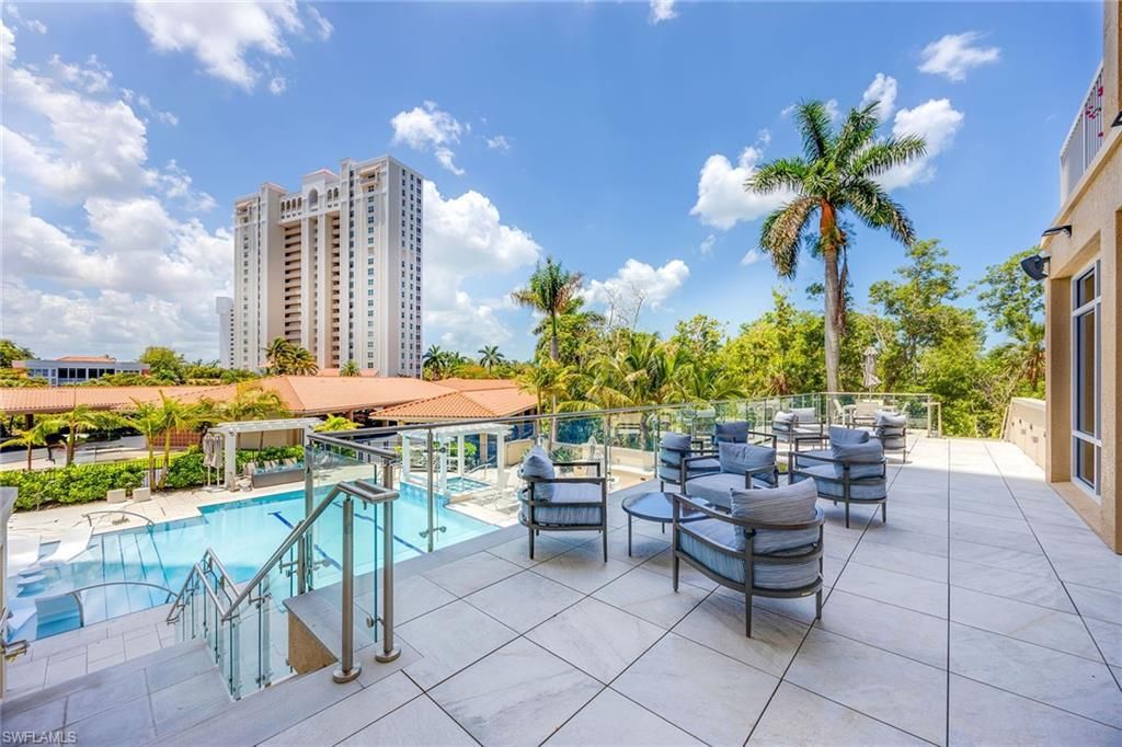 6585 Nicholas Blvd, Unit 805, Naples, FL 34108 Photo