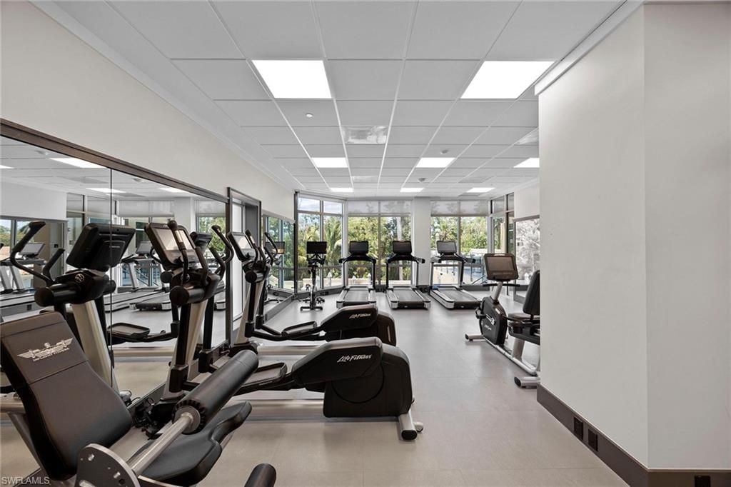 6585 Nicholas Blvd, Unit 805, Naples, FL 34108 Photo