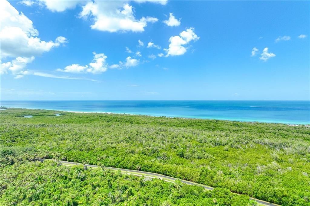 6585 Nicholas Blvd, Unit 805, Naples, FL 34108 Photo