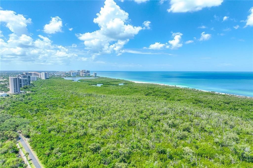 6585 Nicholas Blvd, Unit 805, Naples, FL 34108 Photo