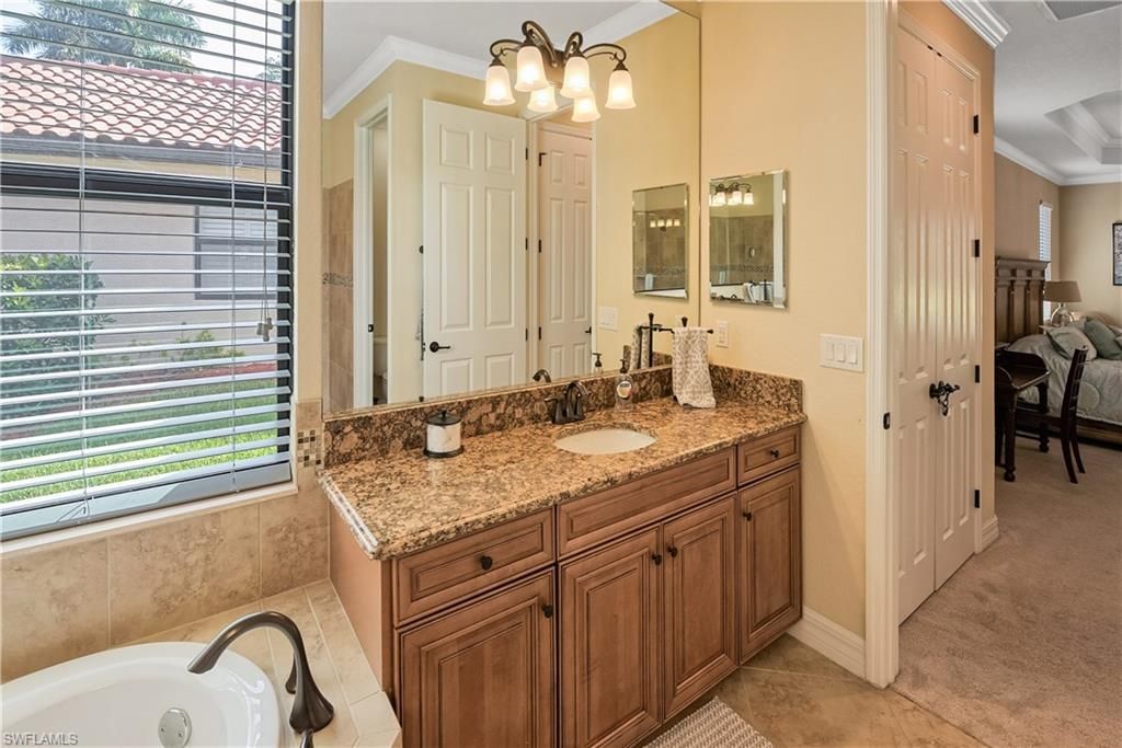 9215 Veneto Ln , Naples, FL 34113 Photo