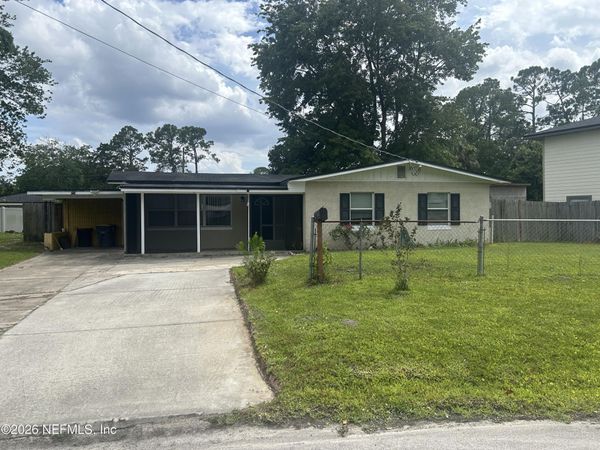 5442 JUNO Drive, Jacksonville, FL 32207