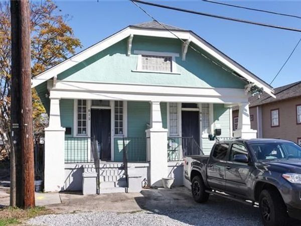 814 HOMER Street , New Orleans, LA 70114