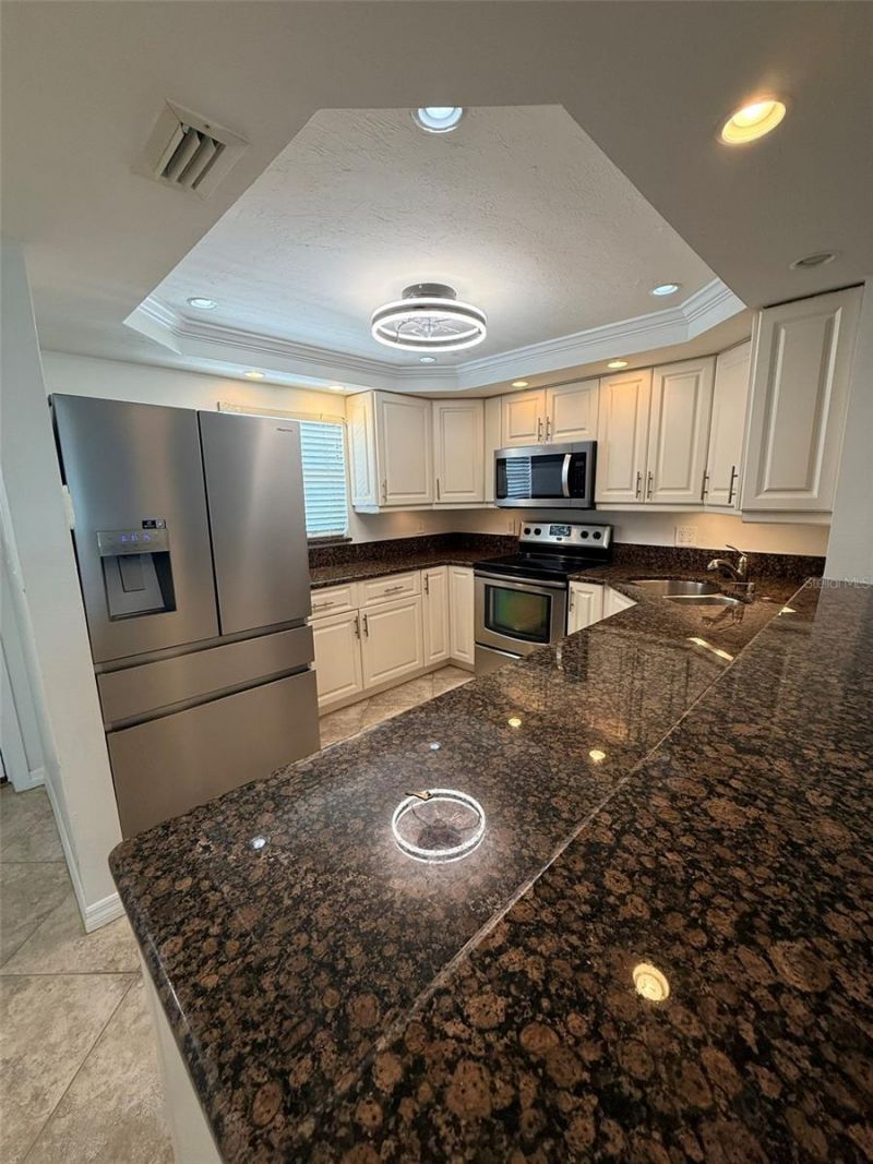 9393 Midnight Pass Road, Unit 806, Sarasota, FL 34242 Photo
