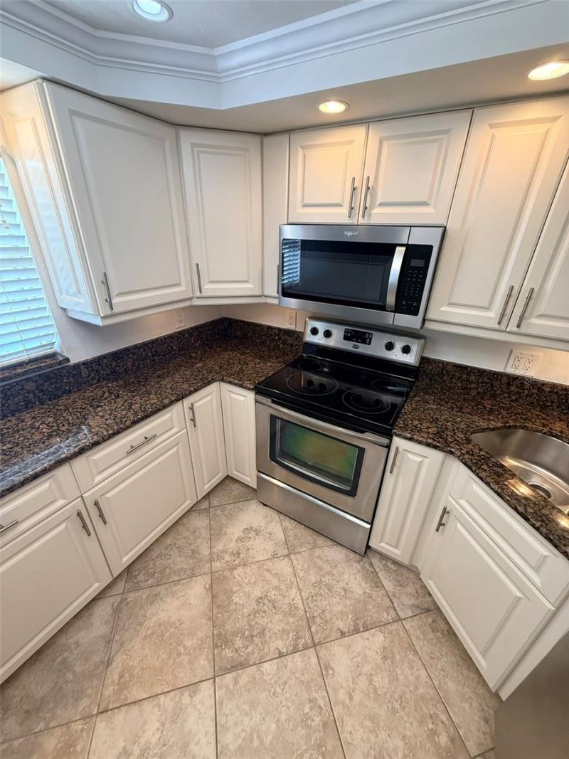 9393 Midnight Pass Road, Unit 806, Sarasota, FL 34242 Photo