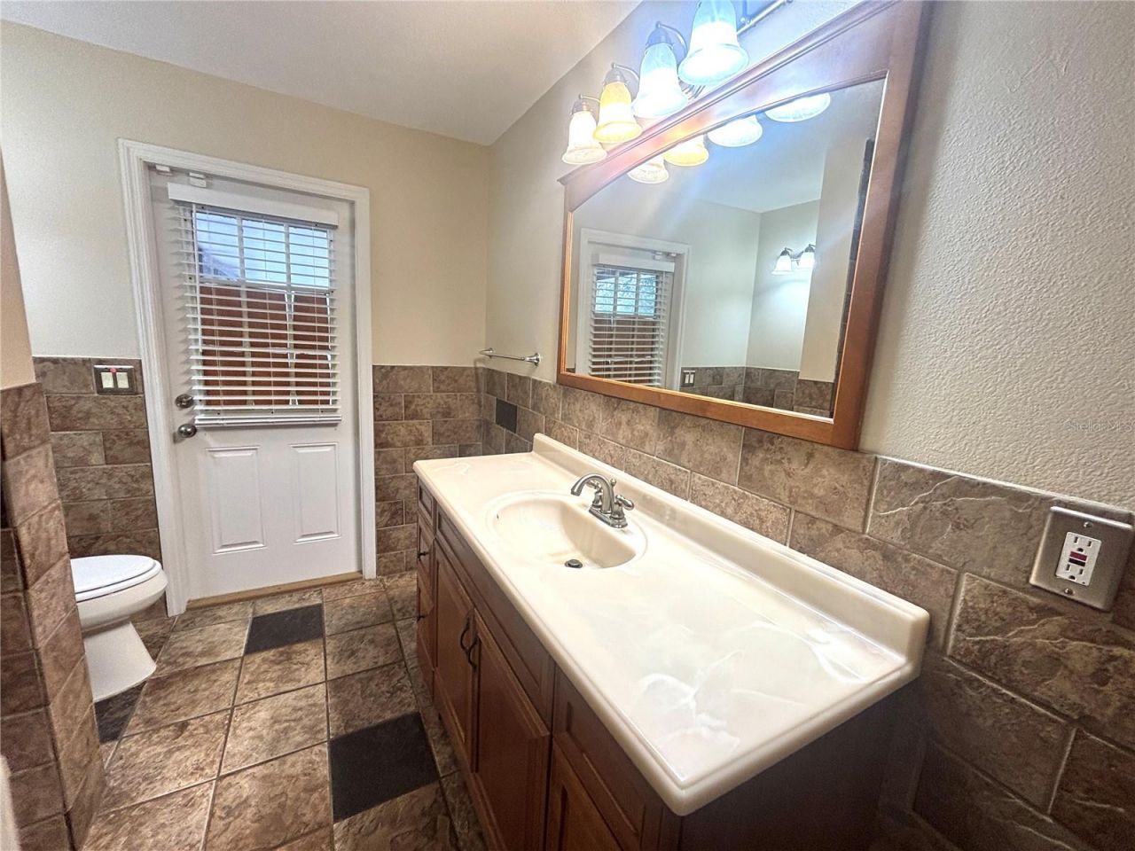 1009 Terry Drive , Altamonte Springs, FL 32714 Photo
