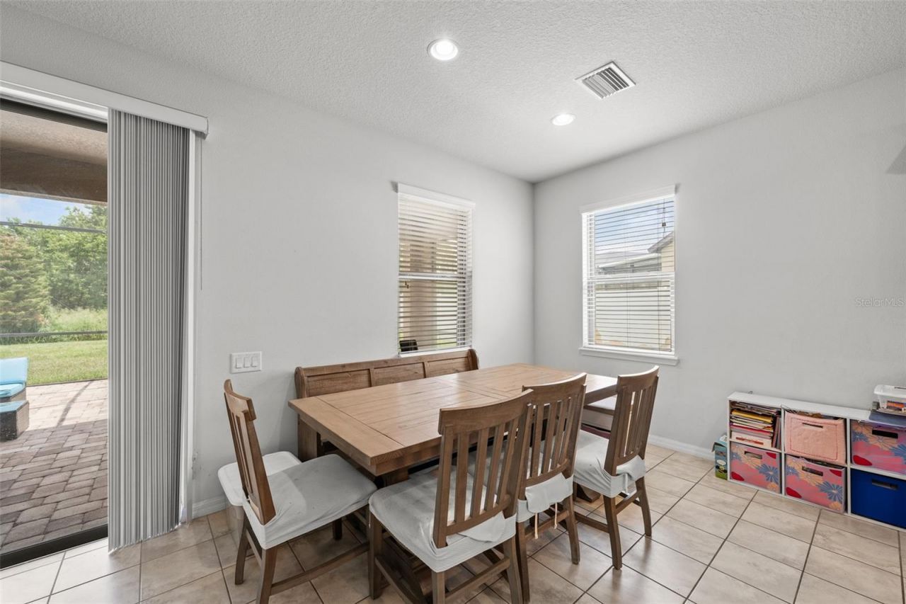 2212 Landside Drive, Valrico, FL 33594 Photo