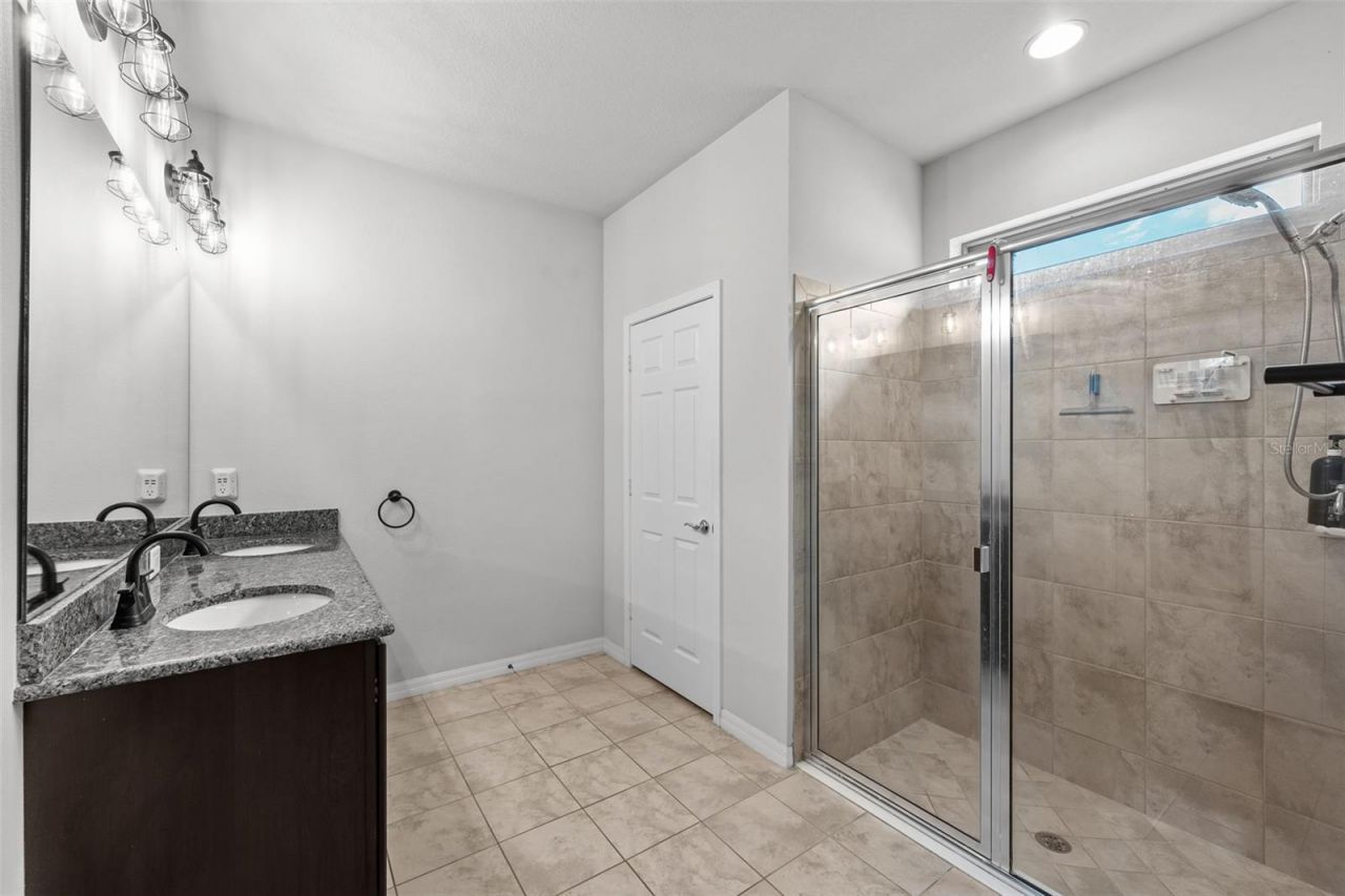 2212 Landside Drive, Valrico, FL 33594 Photo