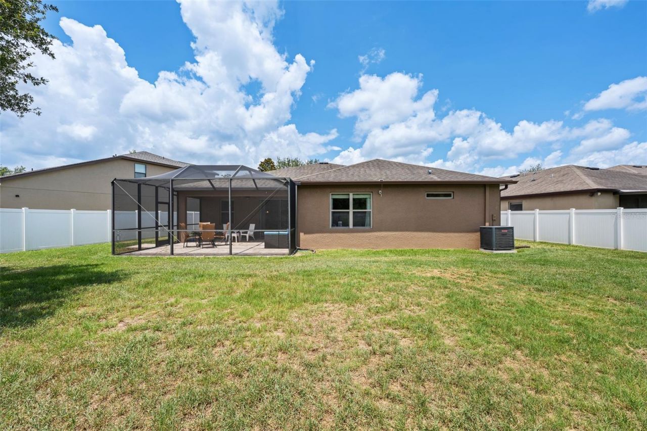 2212 Landside Drive, Valrico, FL 33594 Photo