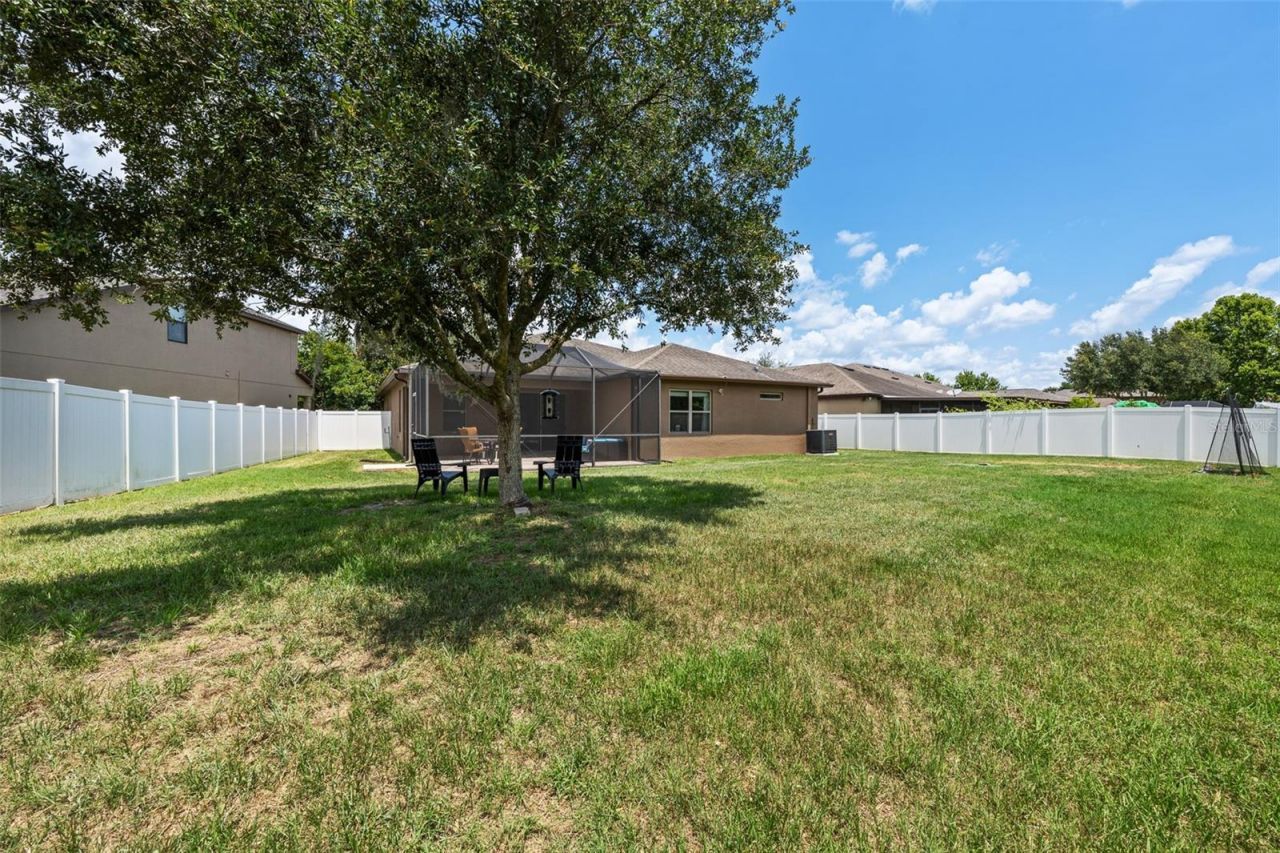 2212 Landside Drive, Valrico, FL 33594 Photo