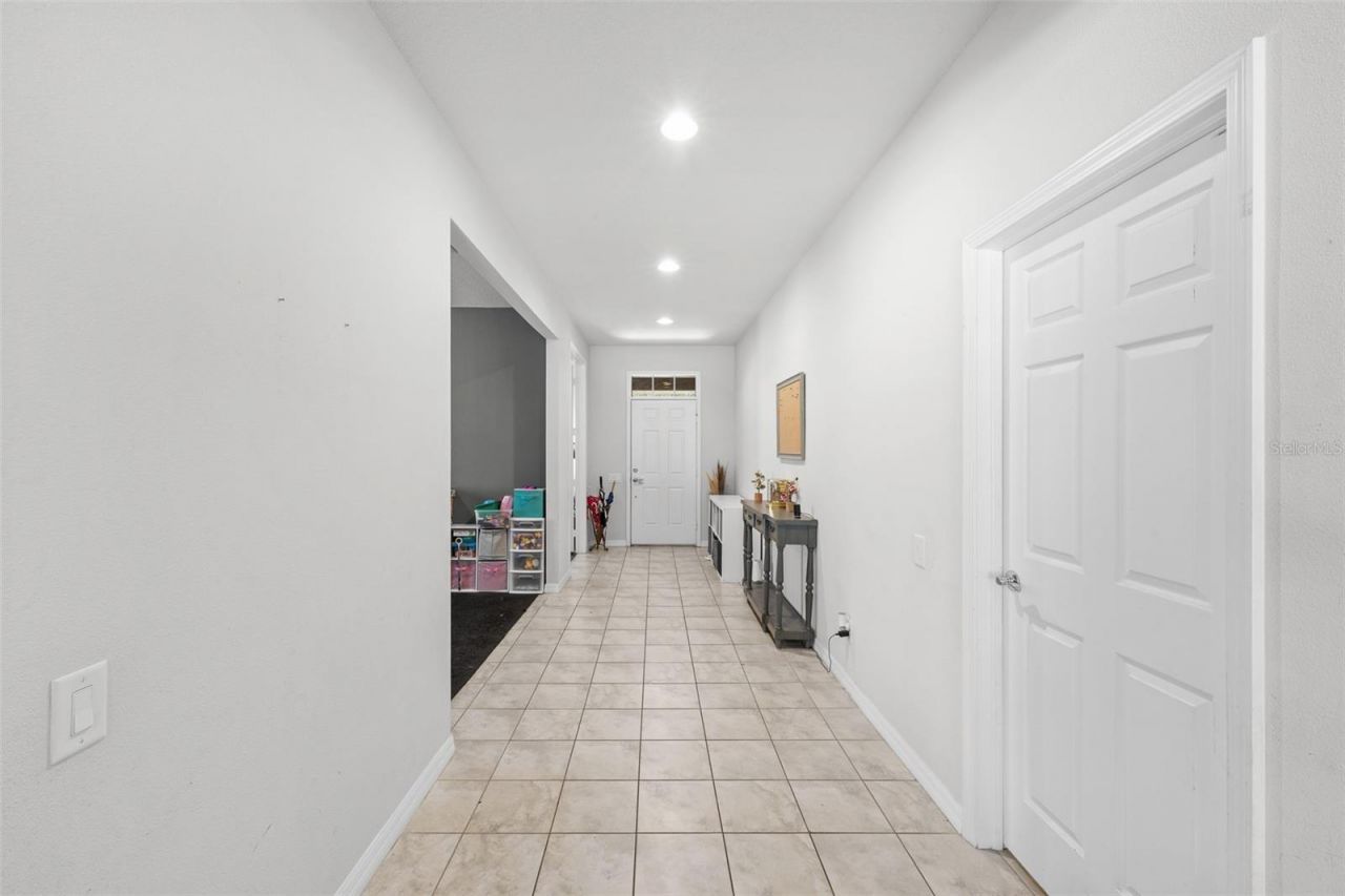 2212 Landside Drive, Valrico, FL 33594 Photo