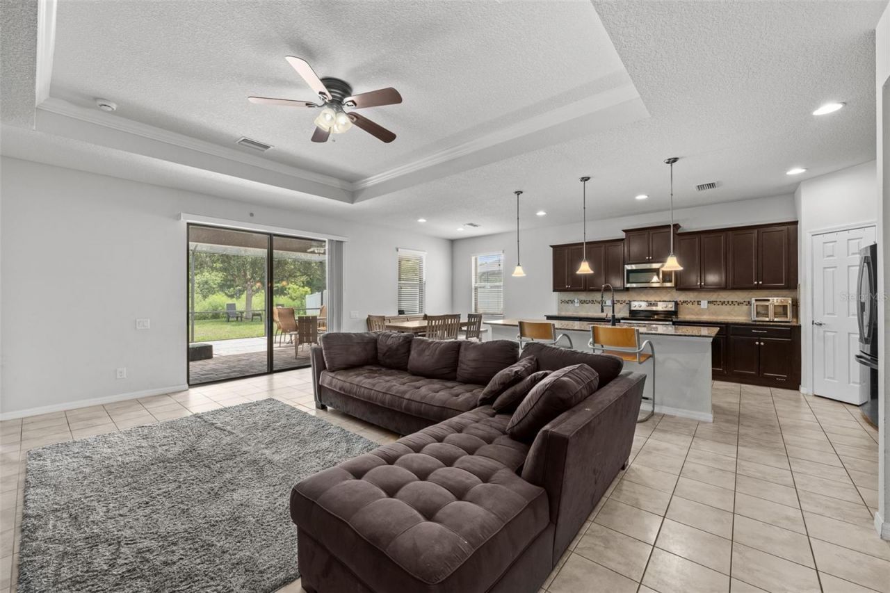 2212 Landside Drive, Valrico, FL 33594 Photo