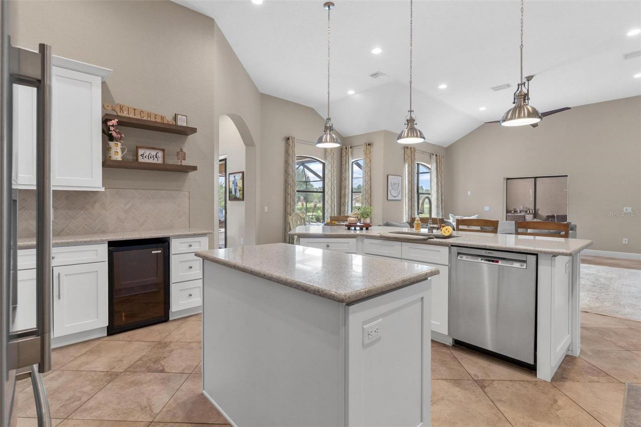 2587 NE 108th Lane, Oxford, FL 34484 Photo