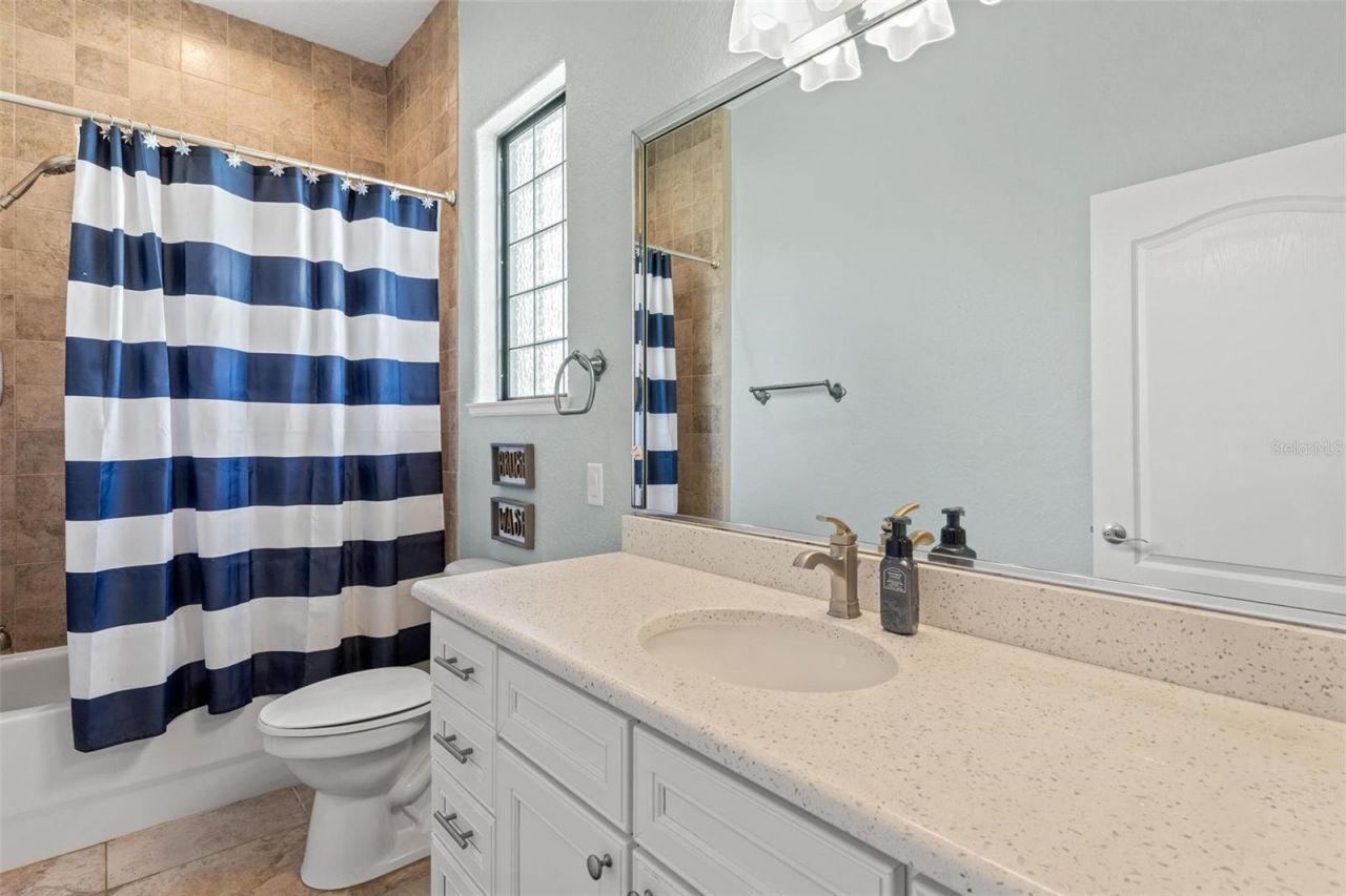 2587 NE 108th Lane, Oxford, FL 34484 Photo